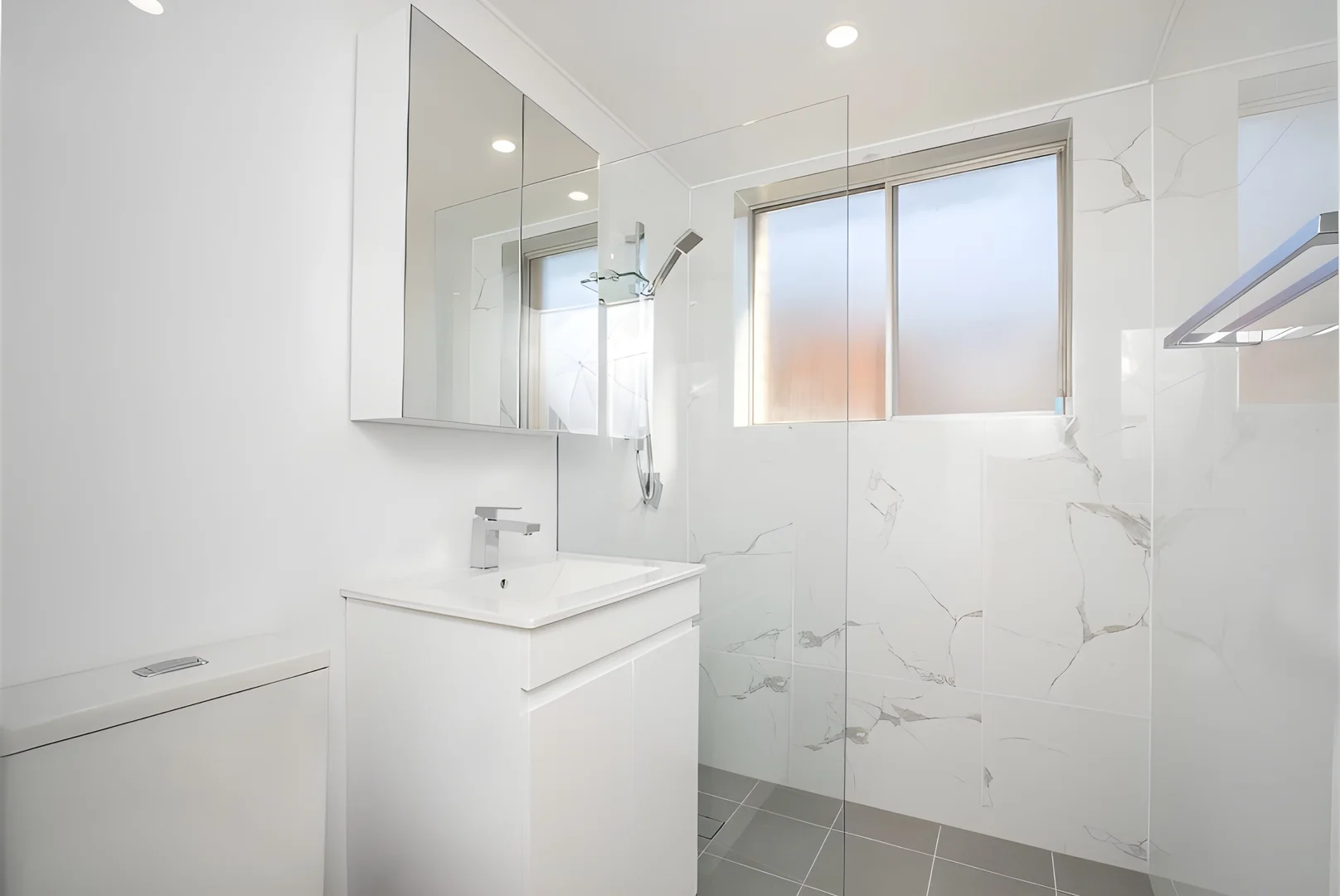 4/98 Howard Avenue, Dee Why NSW 2099 photo 4