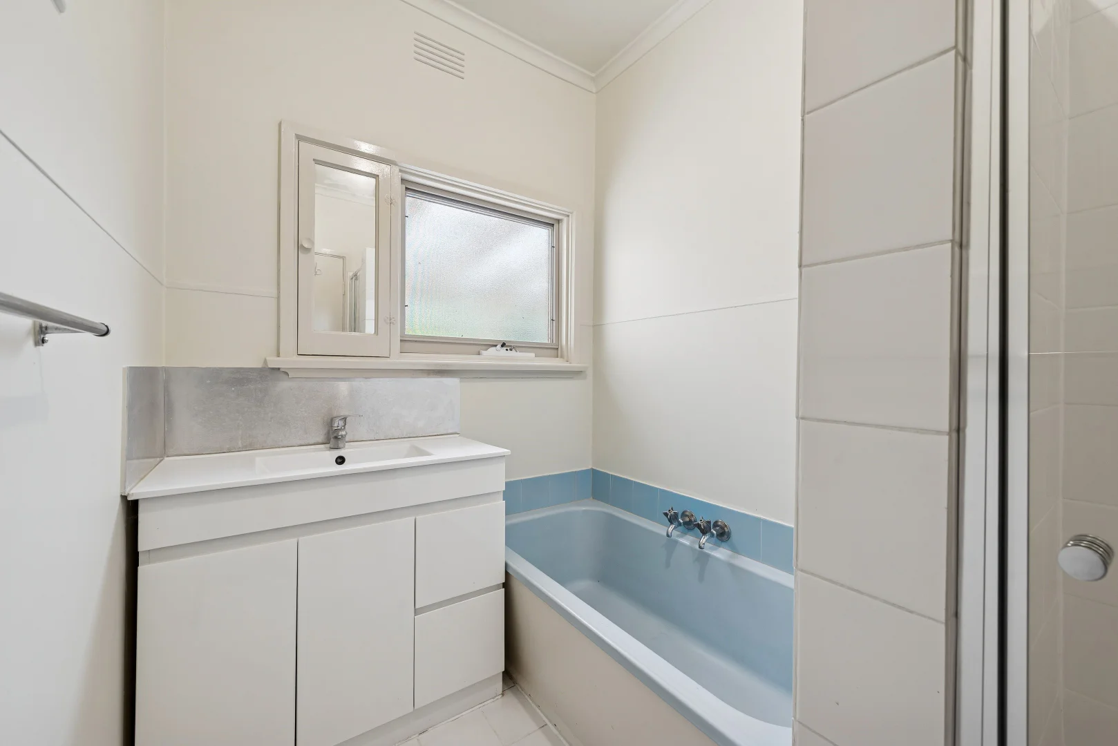 Additional image 5 of 2 Hoskin Street, Bayswater VIC 3153