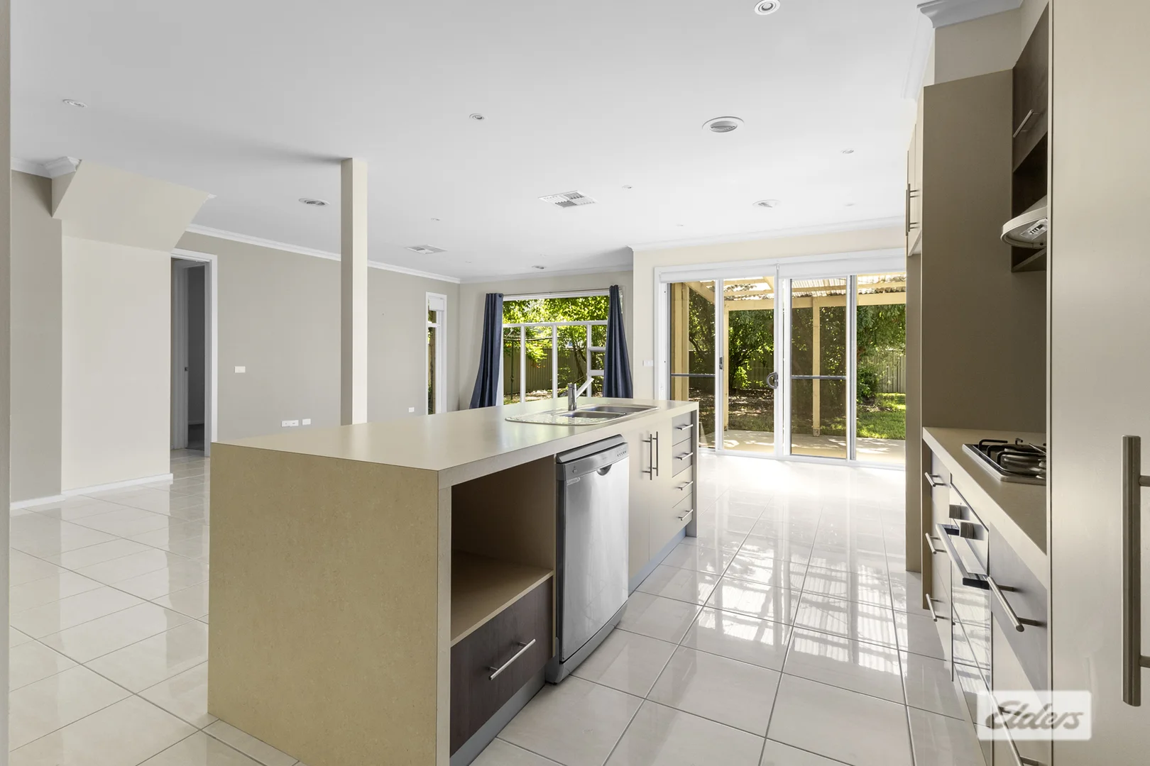 Additional image 5 of 8 The Boulevard, White Hills VIC 3550