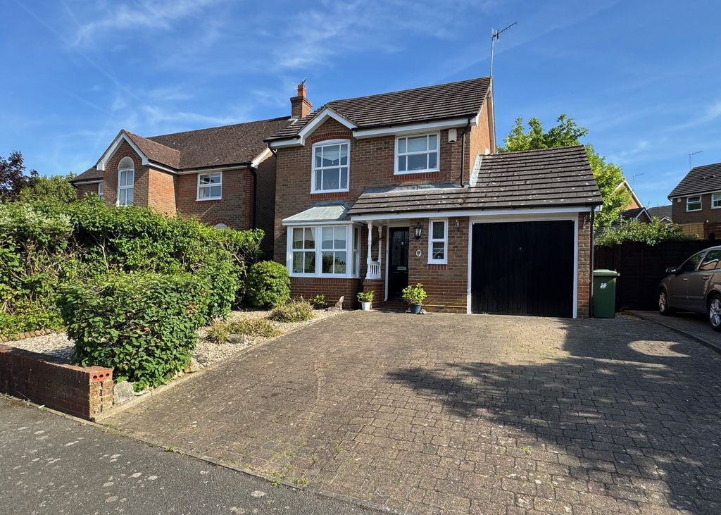 3 bed detached house for saleEdgbaston Drive, Shenley WD7