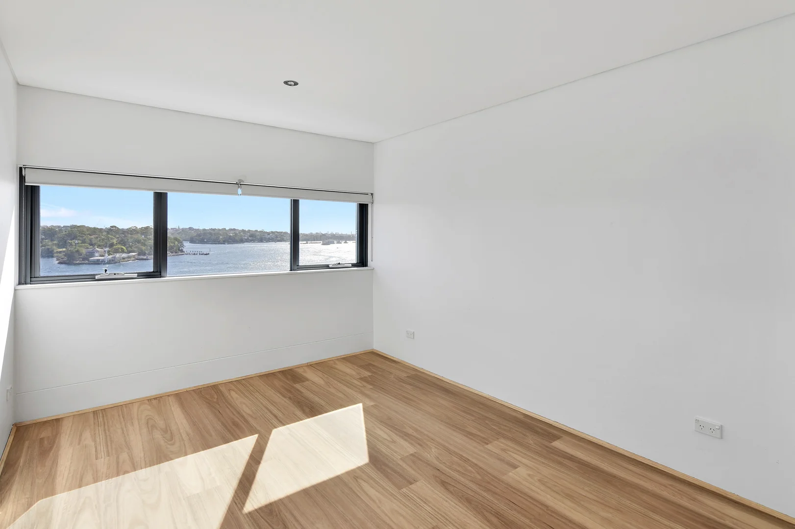 Additional image 8 of 32/14-28 Blues Point Road, McMahons Point NSW 2060