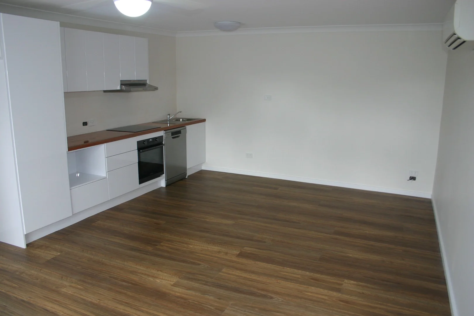 Berkeley Vale NSW 2261 photo 2