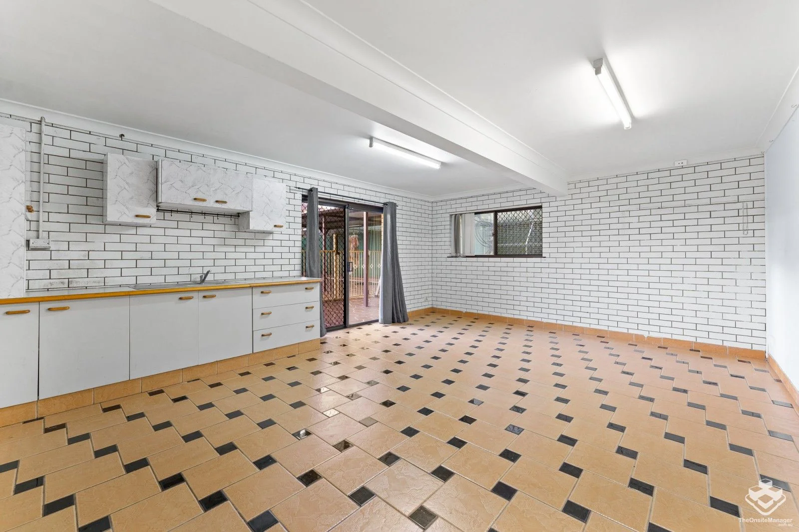 Additional image 6 of Sunnybank Hills QLD 4109
