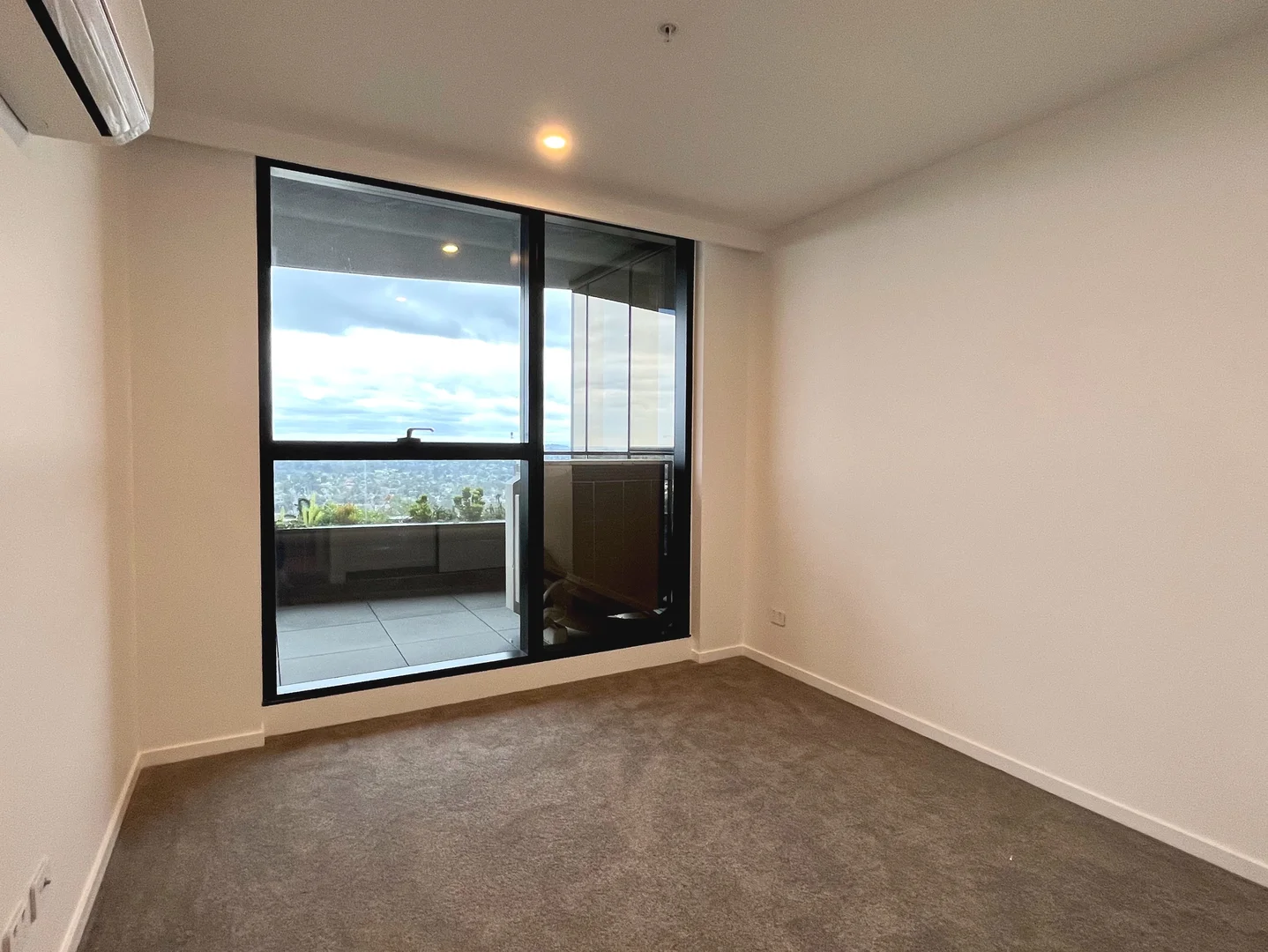 Additional image 6 of 1711A/25 O'Sullivan Road, Glen Waverley VIC 3150