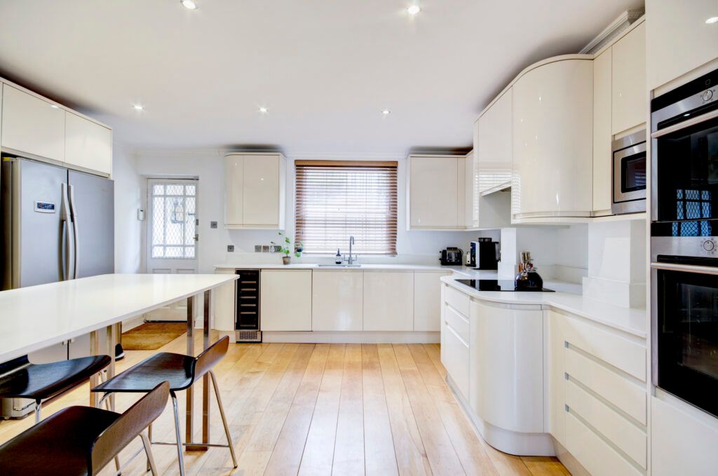 Additional image 3 of 4 bed terraced house to rentQueens Grove, London NW8