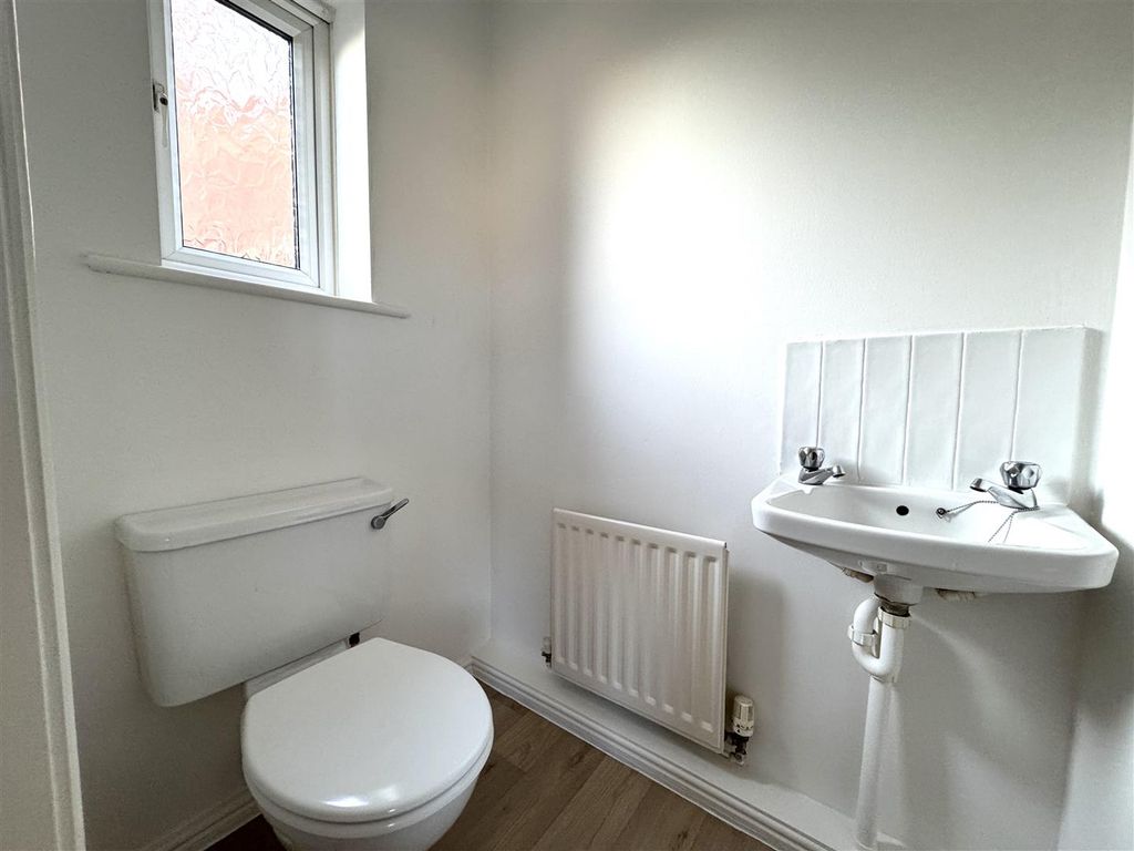 Additional image 7 of 4 bed detached house to rentBrough Field Close, Ingleby Barwick, Stockton-On-Tees TS17