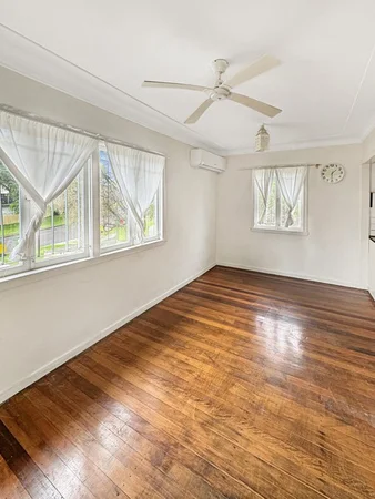 Additional image 5 of 1/60 Kynance Street, Leichhardt QLD 4305