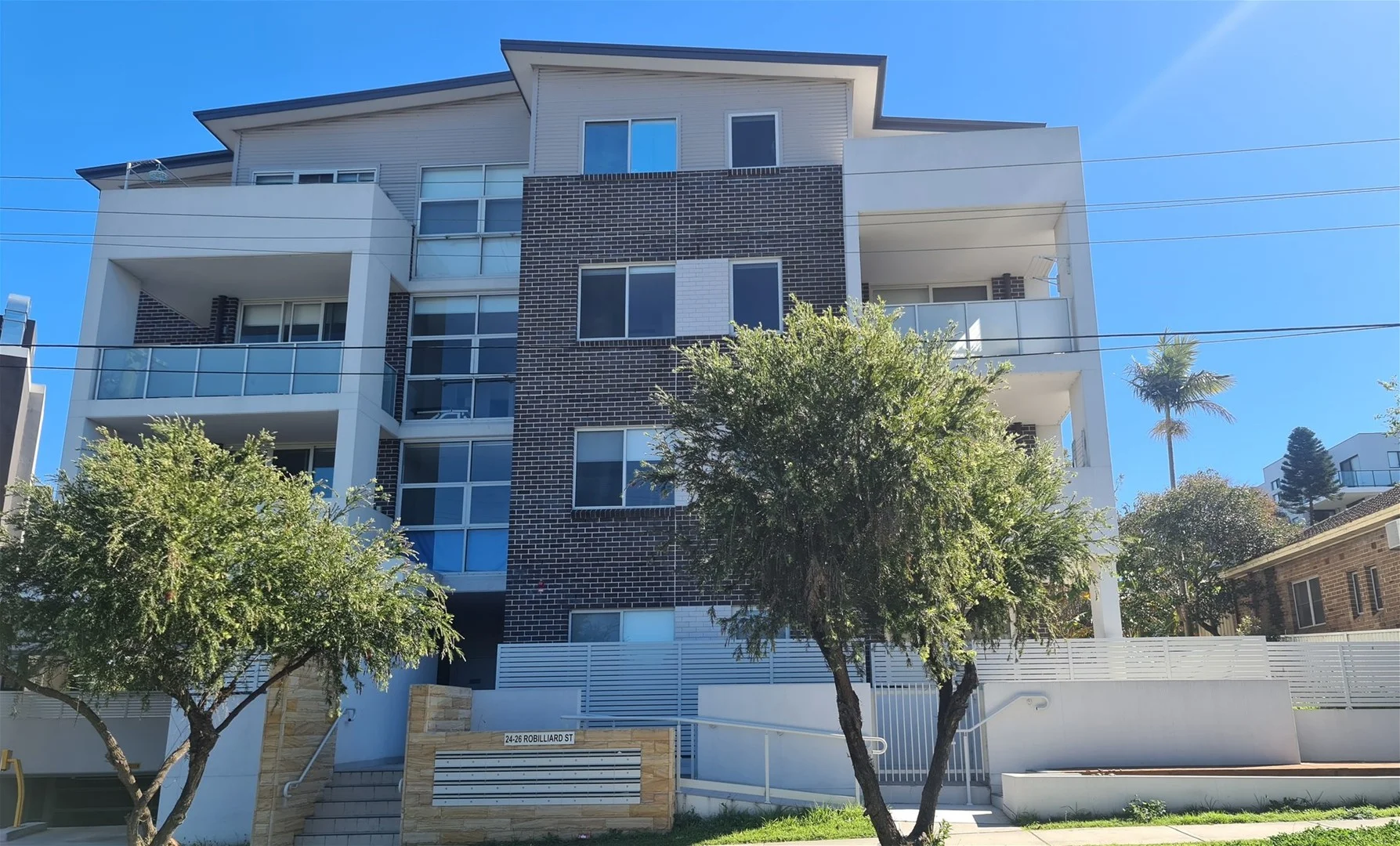 24-26 Robilliard St, Mays Hill NSW 2145