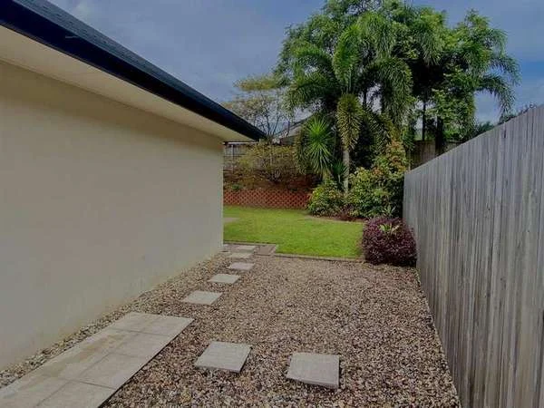 Additional image 16 of 6 Kerlin Close, Redlynch QLD 4870