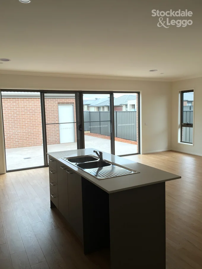 Additional image 5 of 2 Branagh Walk, Truganina VIC 3029
