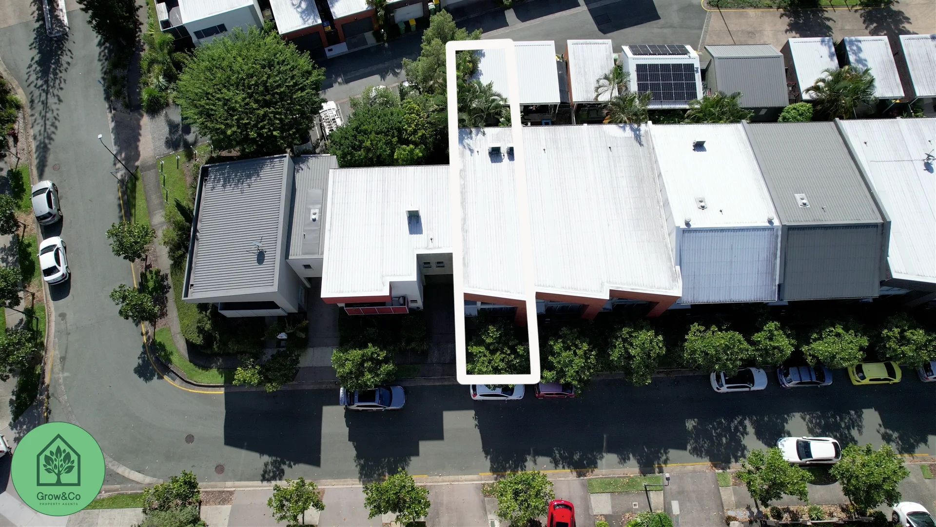 Additional image 2 of 8 Lakefront Crescent, Varsity Lakes QLD 4227