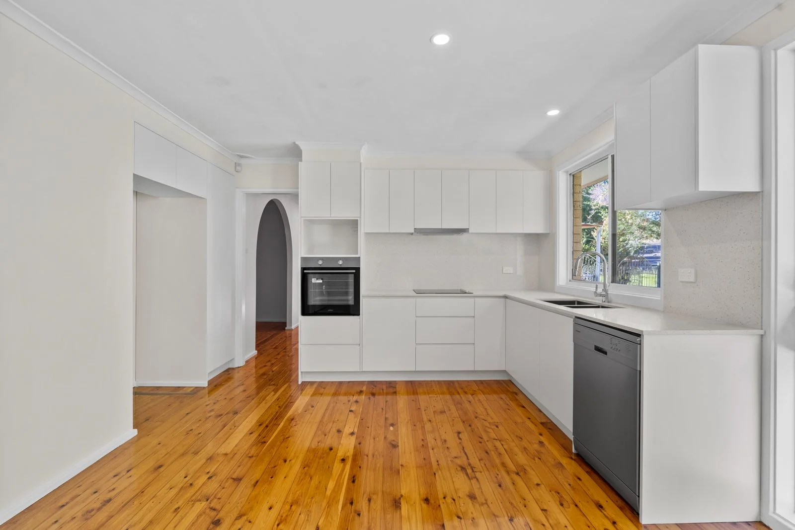 17 Hopping Road, Ingleburn NSW 2565