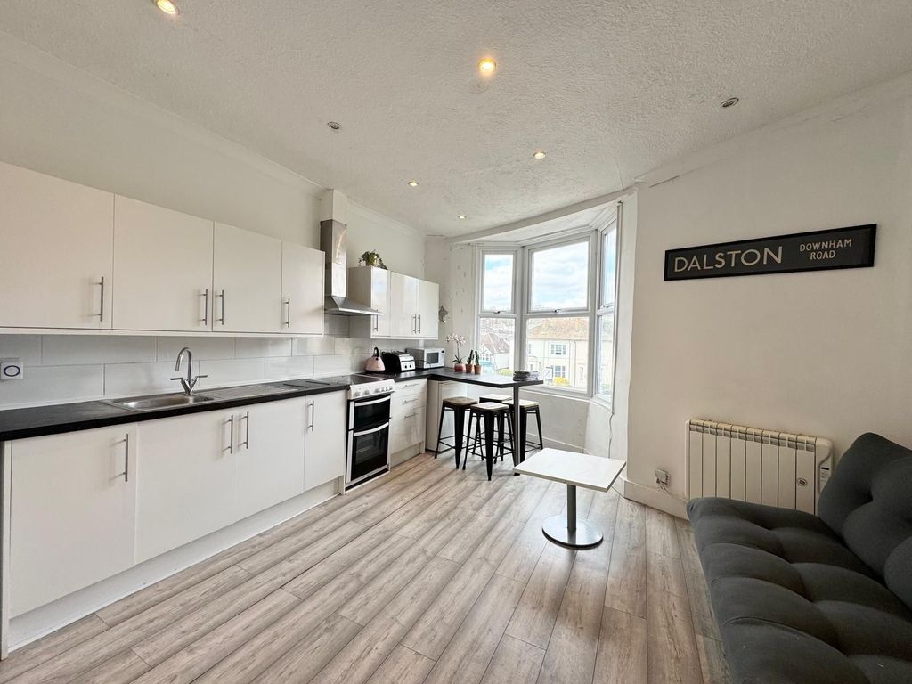 5 bed flat to rentElm Grove, Brighton BN2