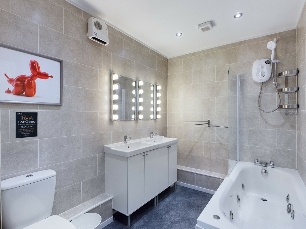 Room in a Shared House, Upper Allen St, S3, N1 7GU photo 5