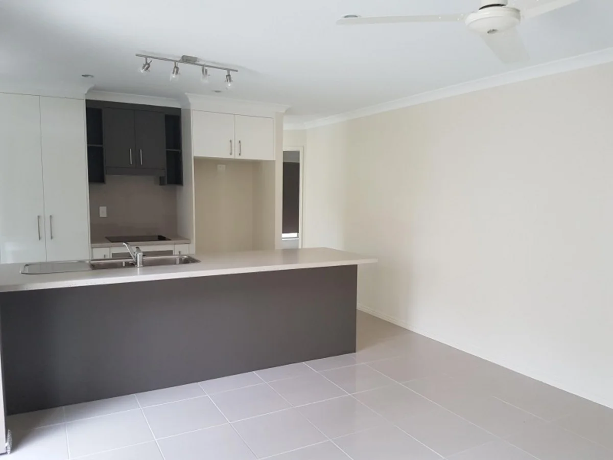 Additional image 3 of 39 Flounder Crescent, Toolooa QLD 4680