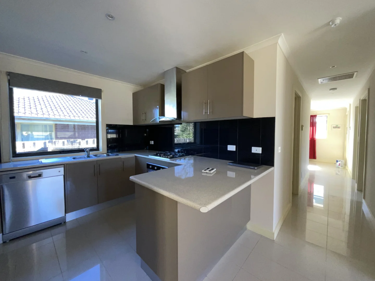 32 Wren Street, Hampton Park VIC 3976 photo 5