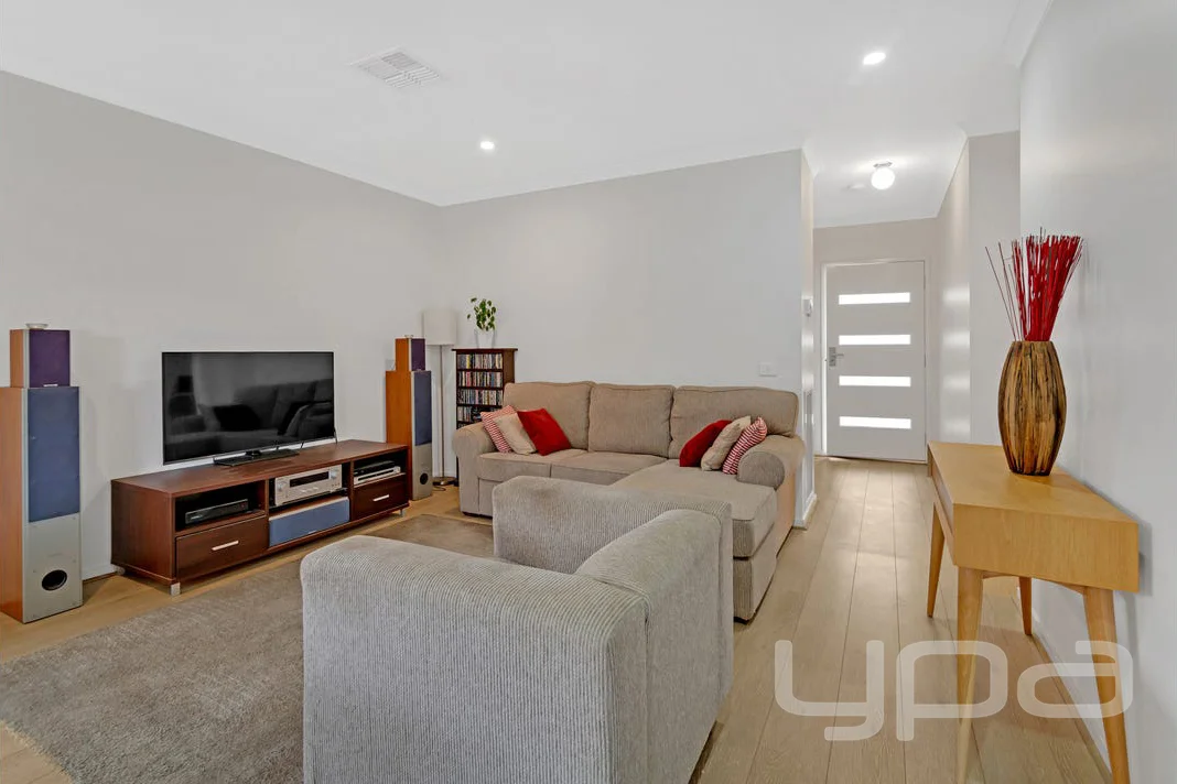 Additional image 3 of 8 Ainsley Road, Thornhill Park VIC 3335