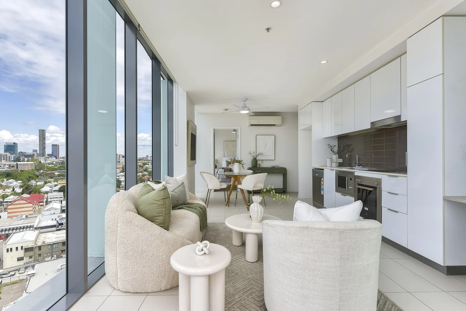 Additional image 3 of 1806/348 Water St, Fortitude Valley QLD 4006