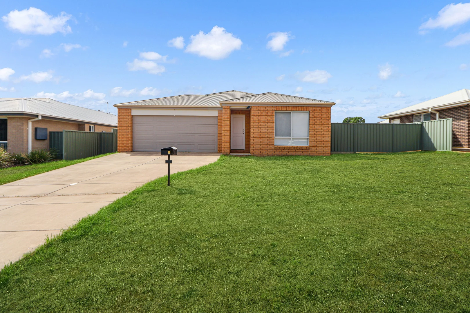 Additional image 2 of 5 Melaleuca Drive, Forest Hill NSW 2651