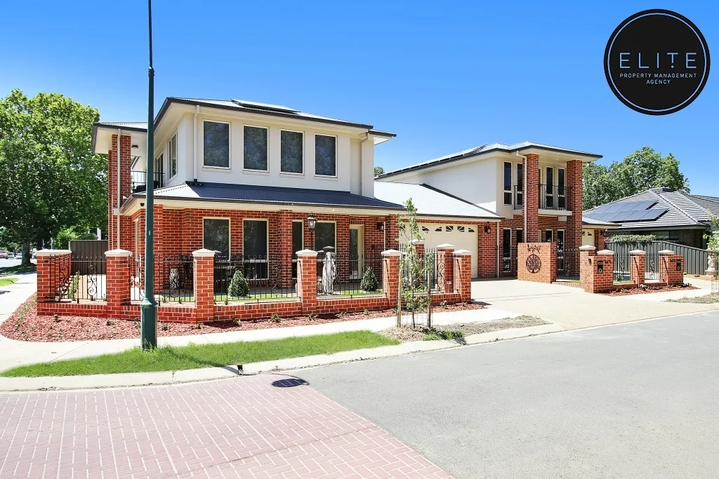 2/64 Maryland Way, Albury NSW 2640
