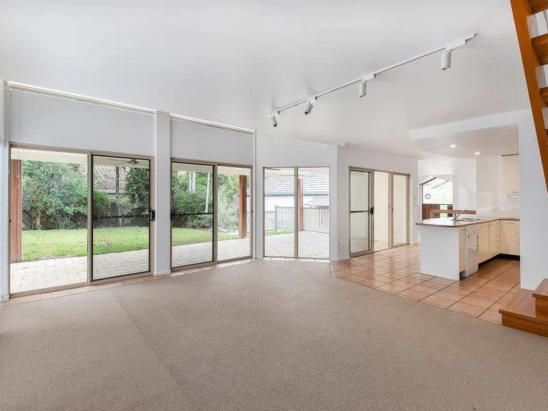 Additional image 4 of 25 Fleming Road, Chapel Hill QLD 4069