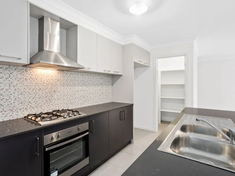Additional image 5 of 38 Indura Drive, Werribee VIC 3030