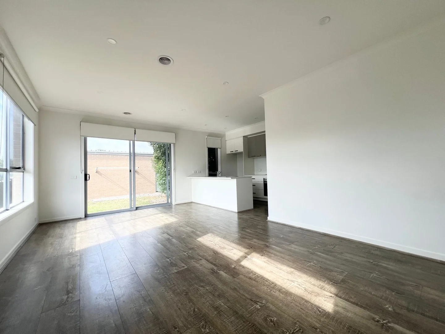 Additional image 4 of 20 Ely Walk, Craigieburn VIC 3064