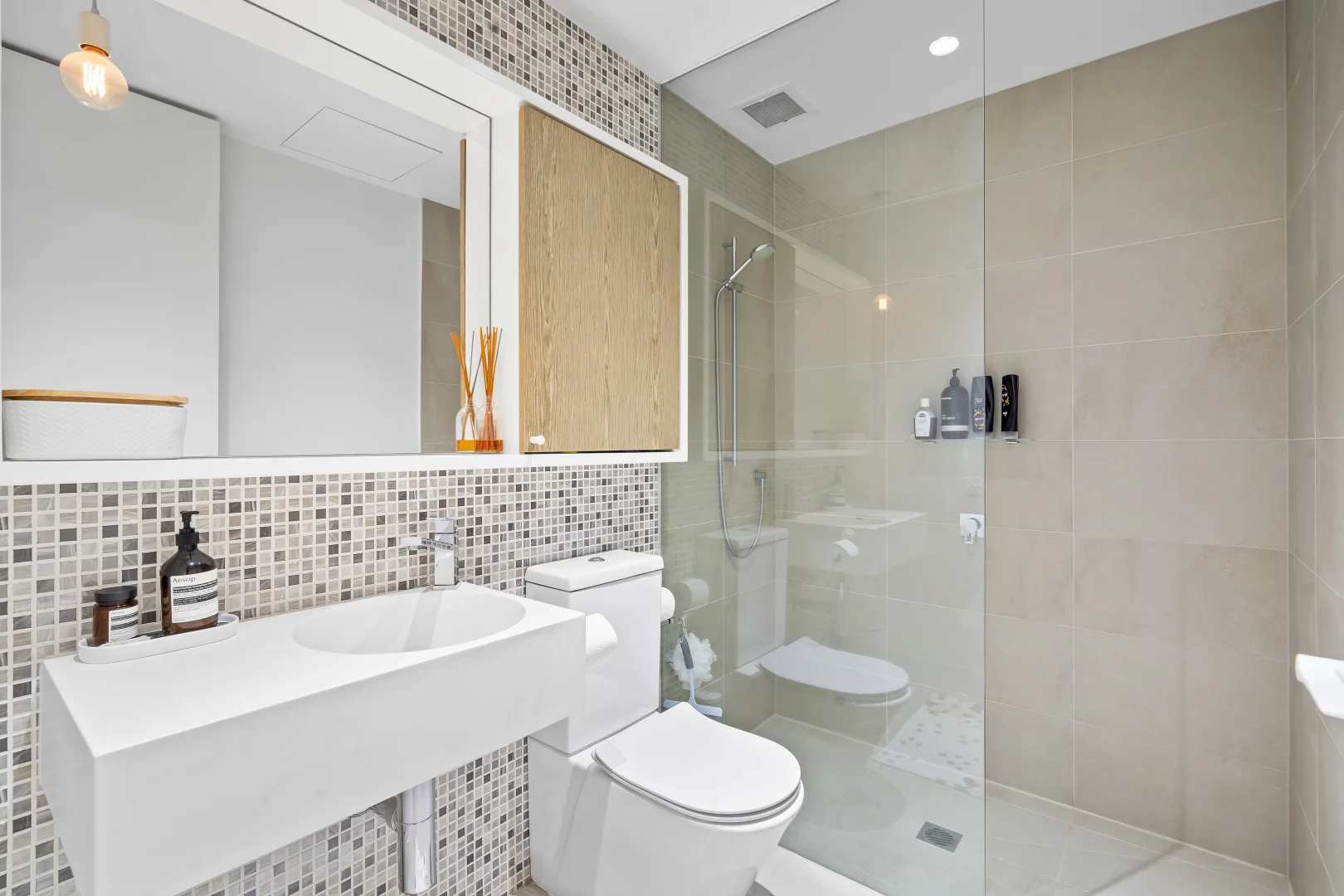 Additional image 8 of 107/74 Queens Road, Melbourne VIC 3004