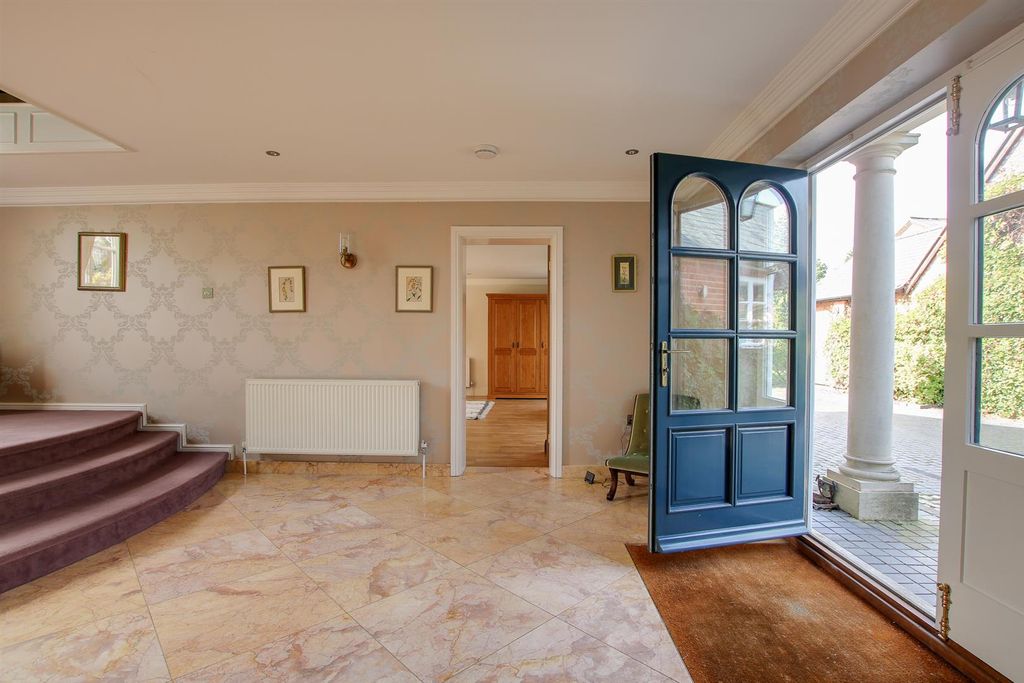 Additional image 15 of 5 bed country house to rentHarbridge Court, Somerley BH24
