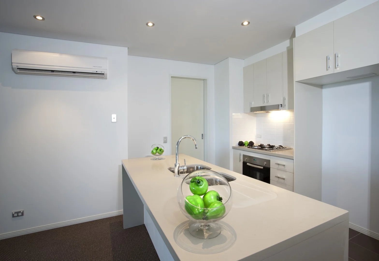 2F/6 Aqua street, Southport QLD 4215