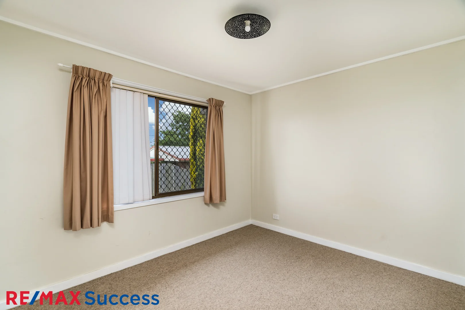 Additional image 5 of 1/4 Brendanbri Street, Kearneys Spring QLD 4350