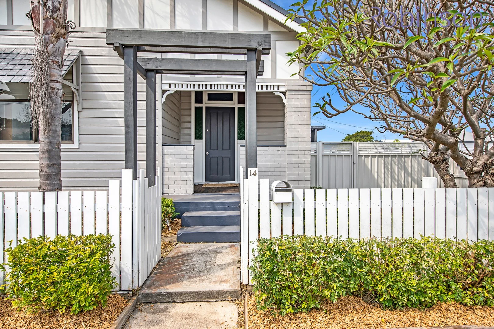 14 George Street, Mayfield East NSW 2304