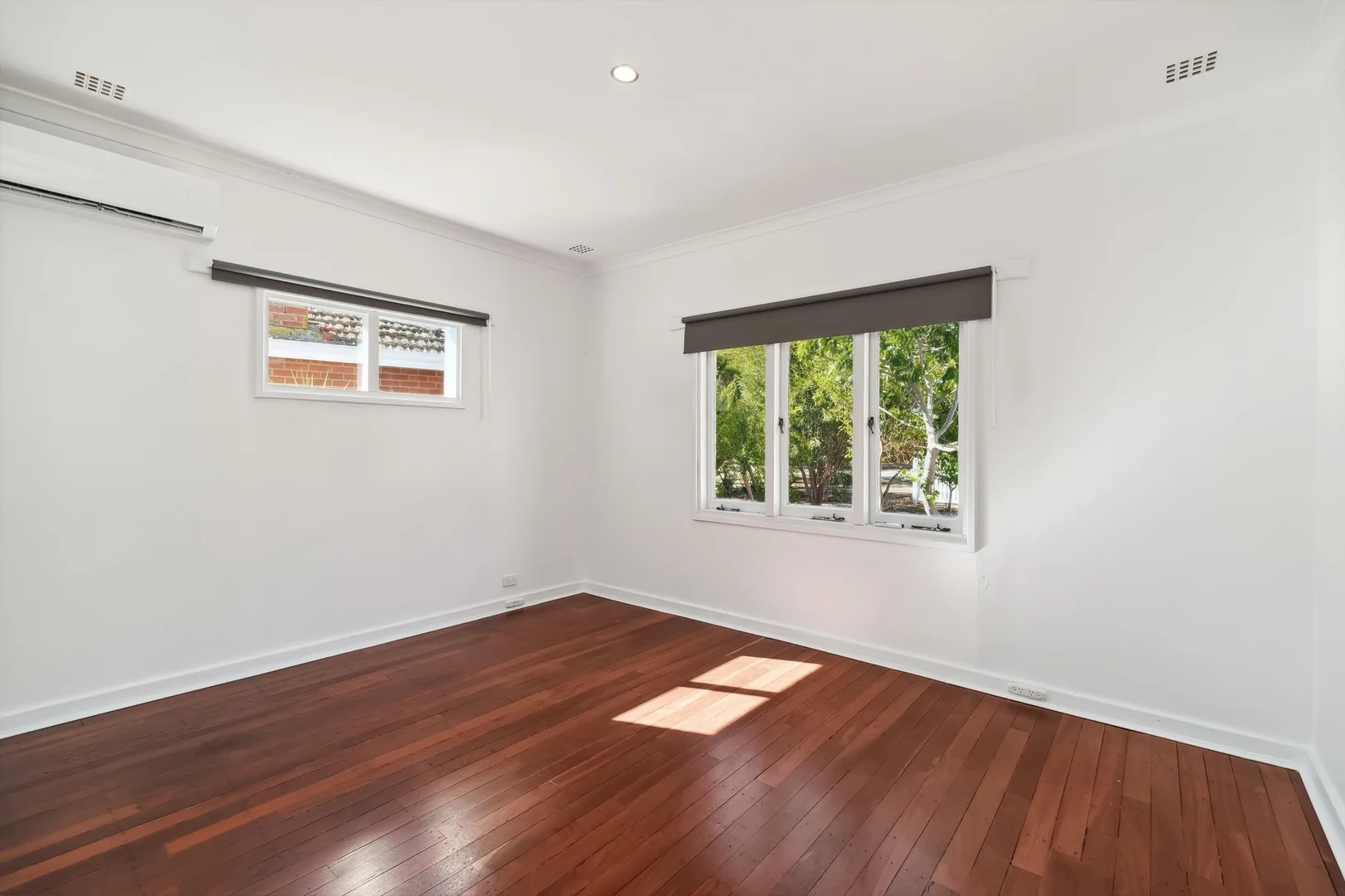 Additional image 8 of 298 Epsom Avenue, Cloverdale WA 6105