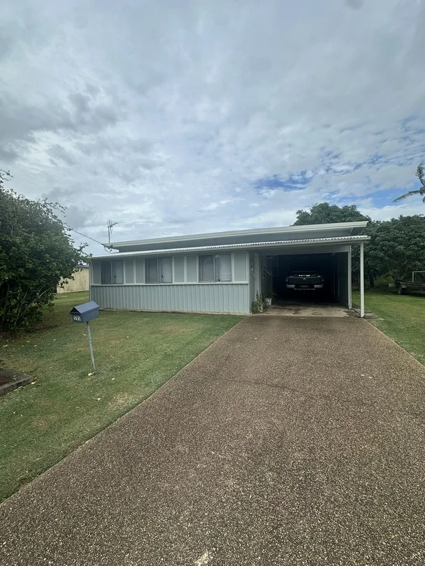 20 Burnett Heads Road, Burnett Heads QLD 4670