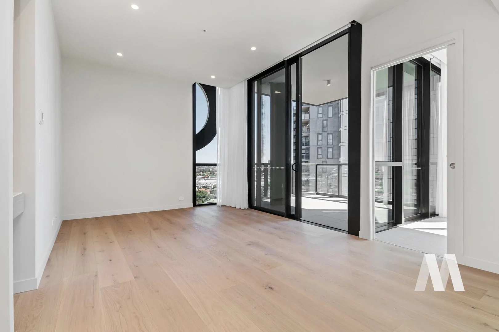 Additional image 4 of 912/526 Epsom Road, Flemington VIC 3031