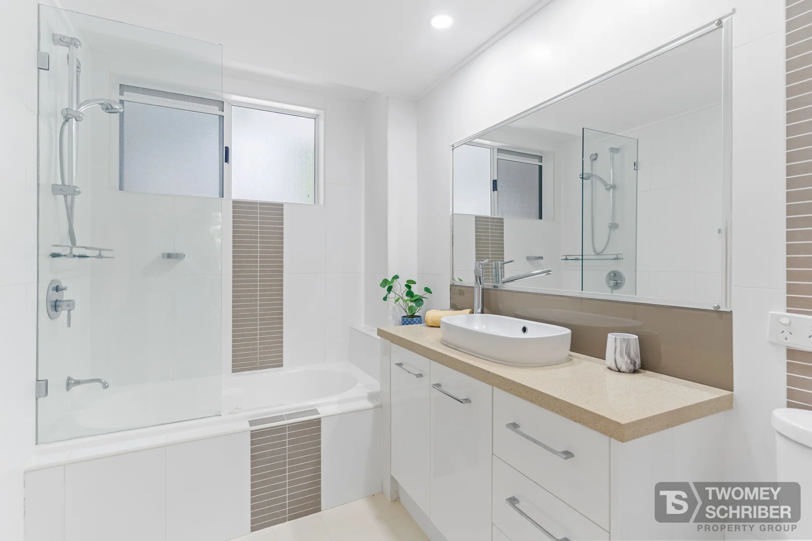 Additional image 12 of 218/305-341 Coral Coast Drive, Palm Cove QLD 4879