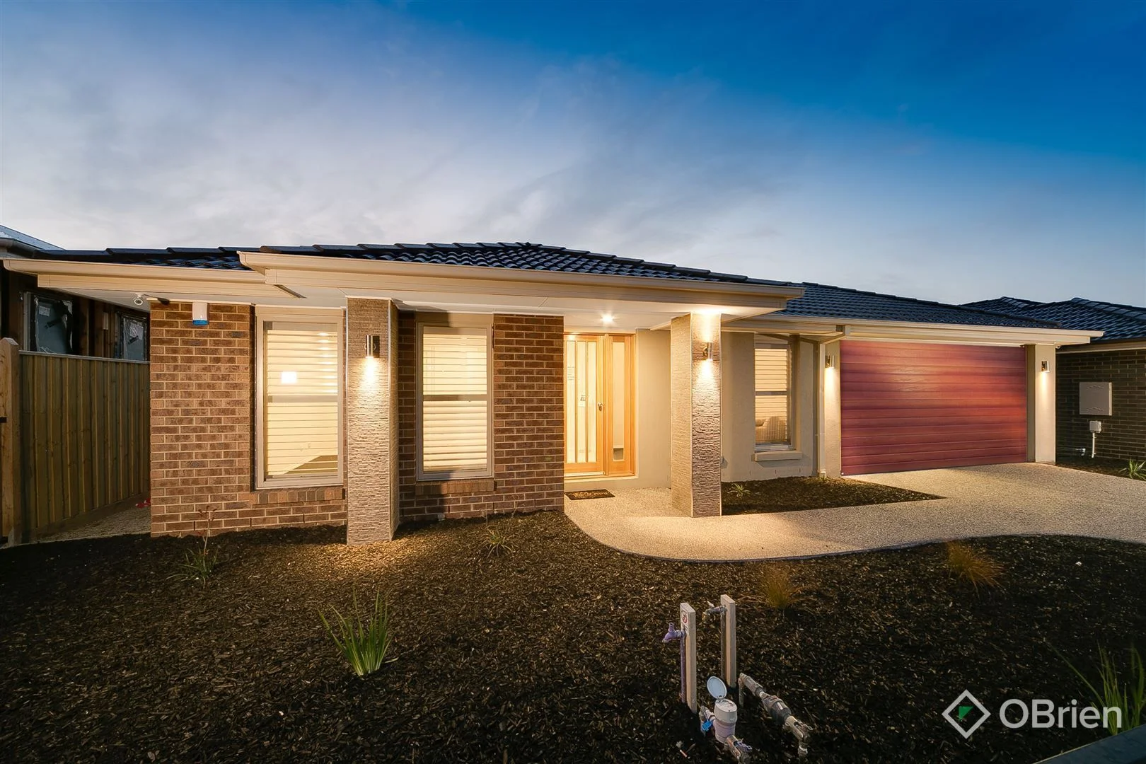 19 Murphy Street, Clyde North VIC 3978