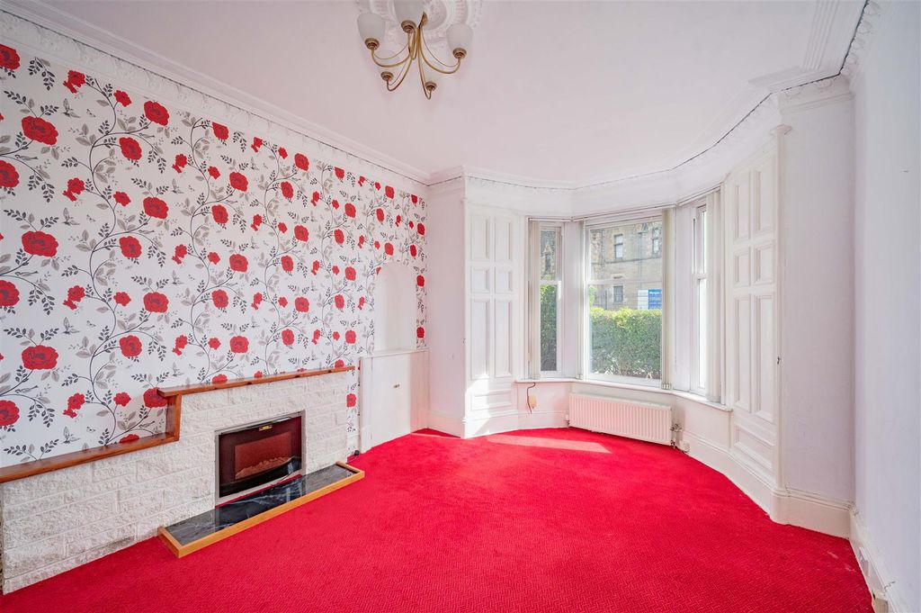 2 bed flat for saleForfar Road, Dundee DD4 photo 2