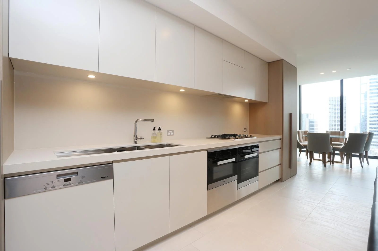 1402/35 Spring Street, Melbourne VIC 3000