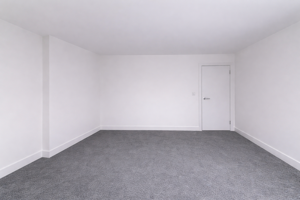 Additional image 3 of 2 bed flat to rentCommercial Street, Newport NP20