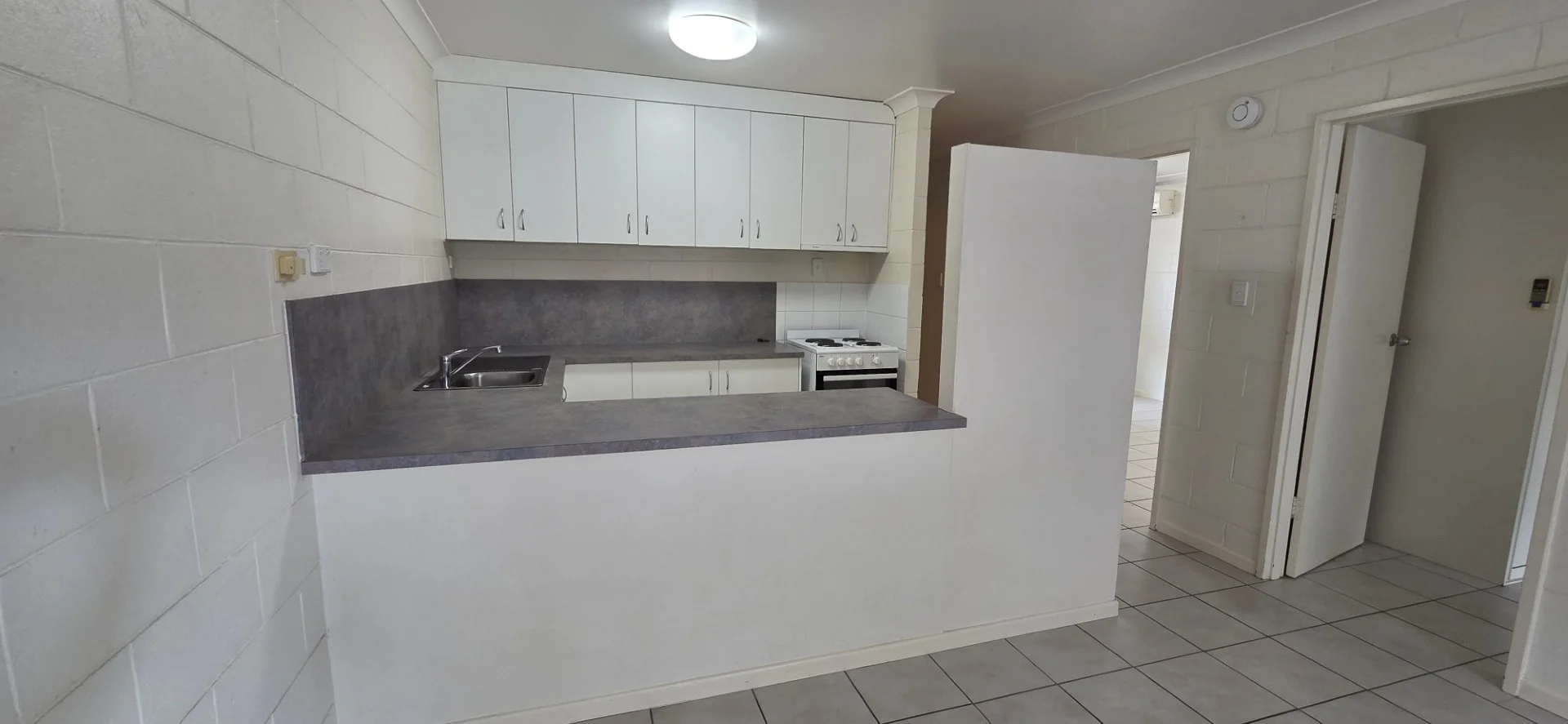 Additional image 3 of 2/17 Harold Street, West End QLD 4810