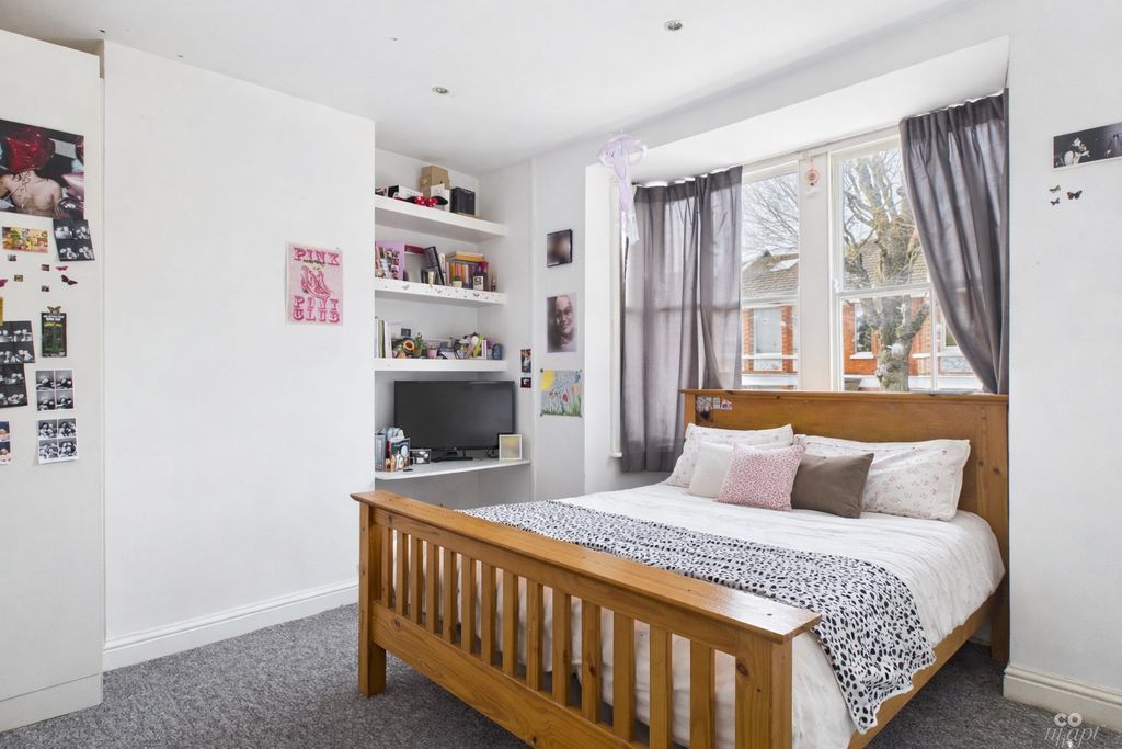 Additional image 2 of 8 bed shared accommodation to rentRiley Road, Brighton BN2