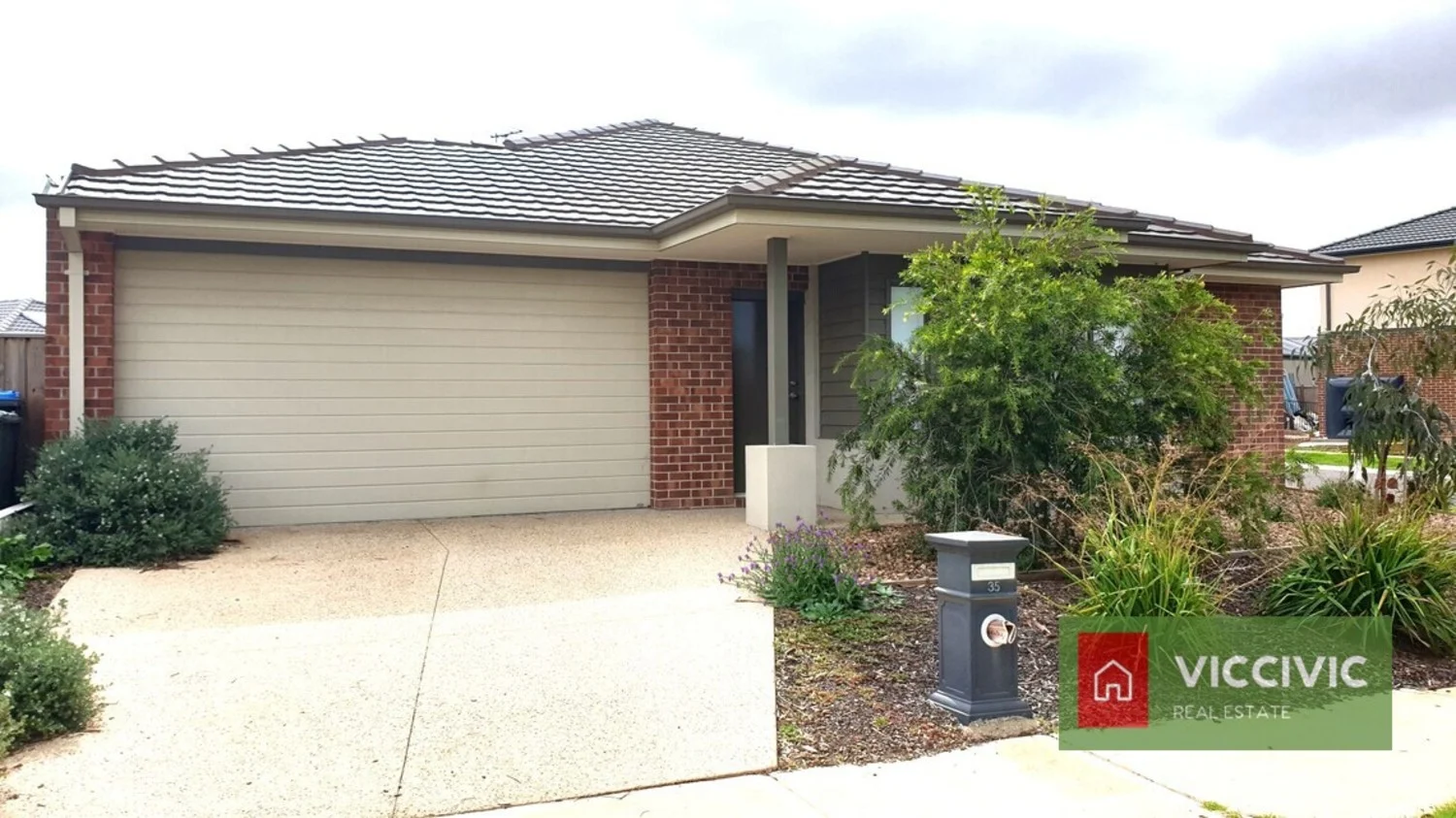 35 Viewside Way, Point Cook VIC 3030