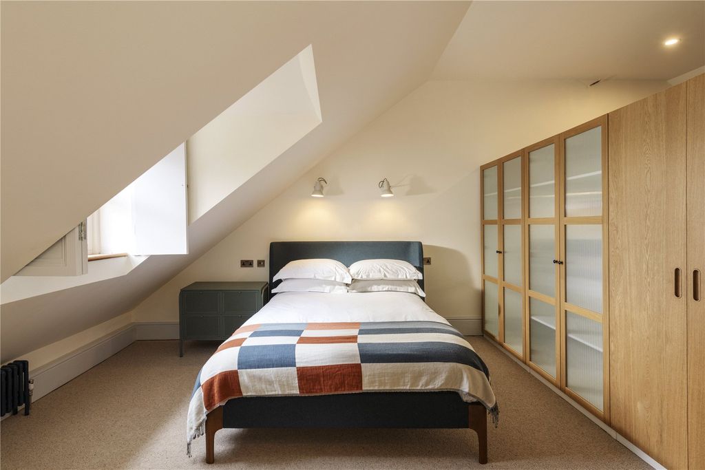 1 bed flat to rentExeter, Devon EX1 photo 5