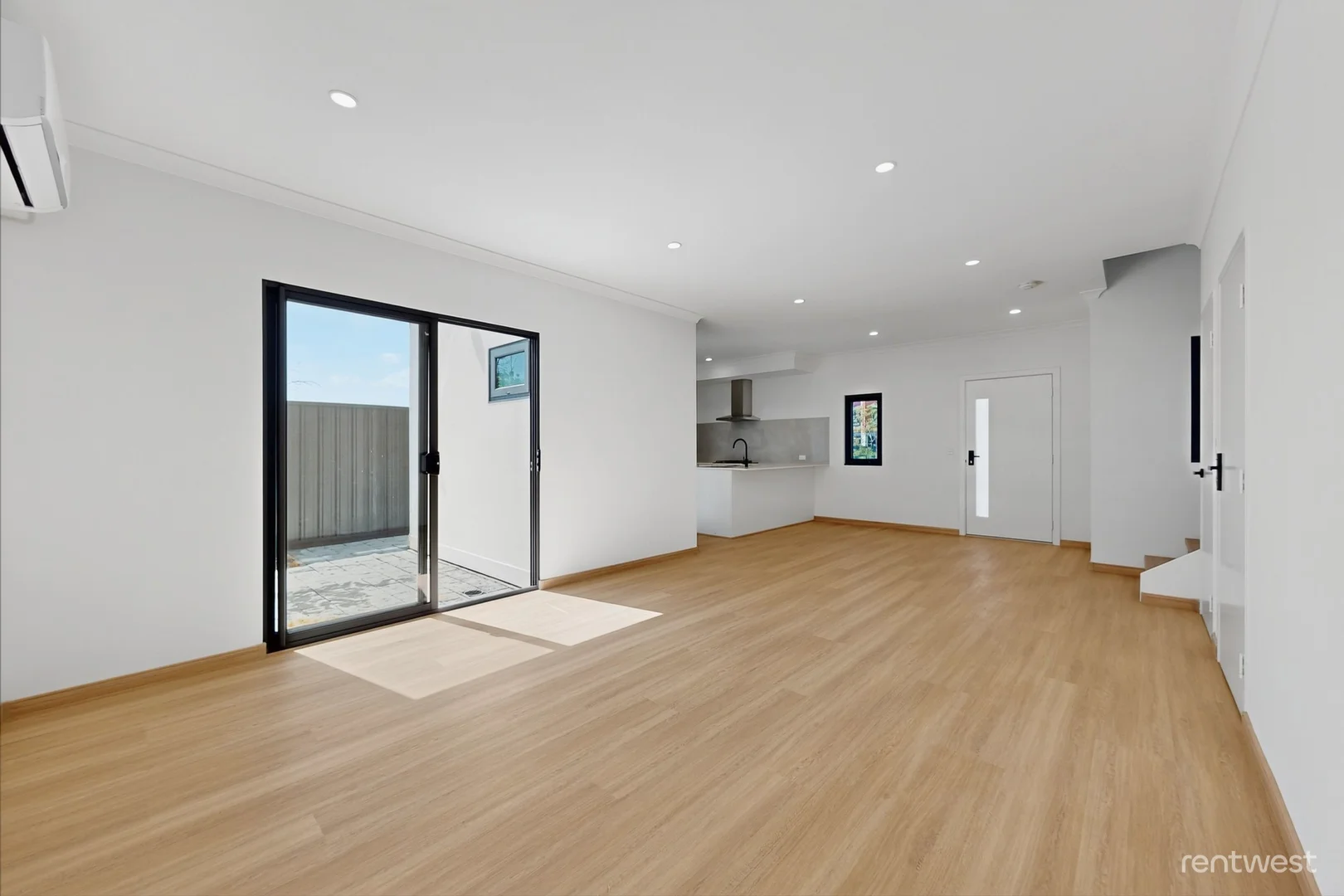Additional image 13 of 1/47 Morrison Rd, Woodbridge WA 6056