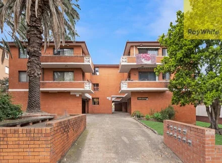 11/16a Wigram Street, Harris Park NSW 2150