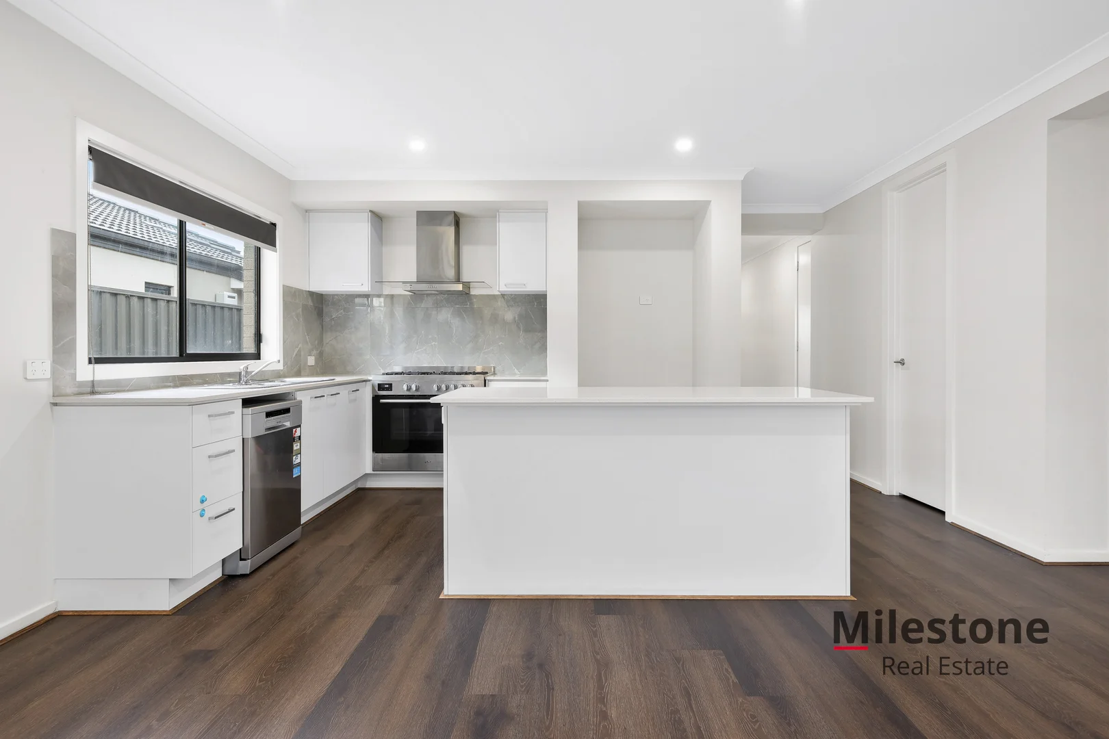 Additional image 3 of 40 Bolshoi Boulevard, Clyde North VIC 3978