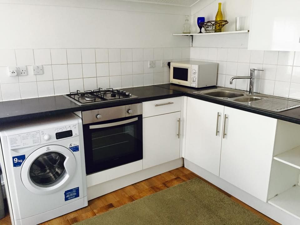 Additional image 18 of 4 bed flat to rentIlford IG1