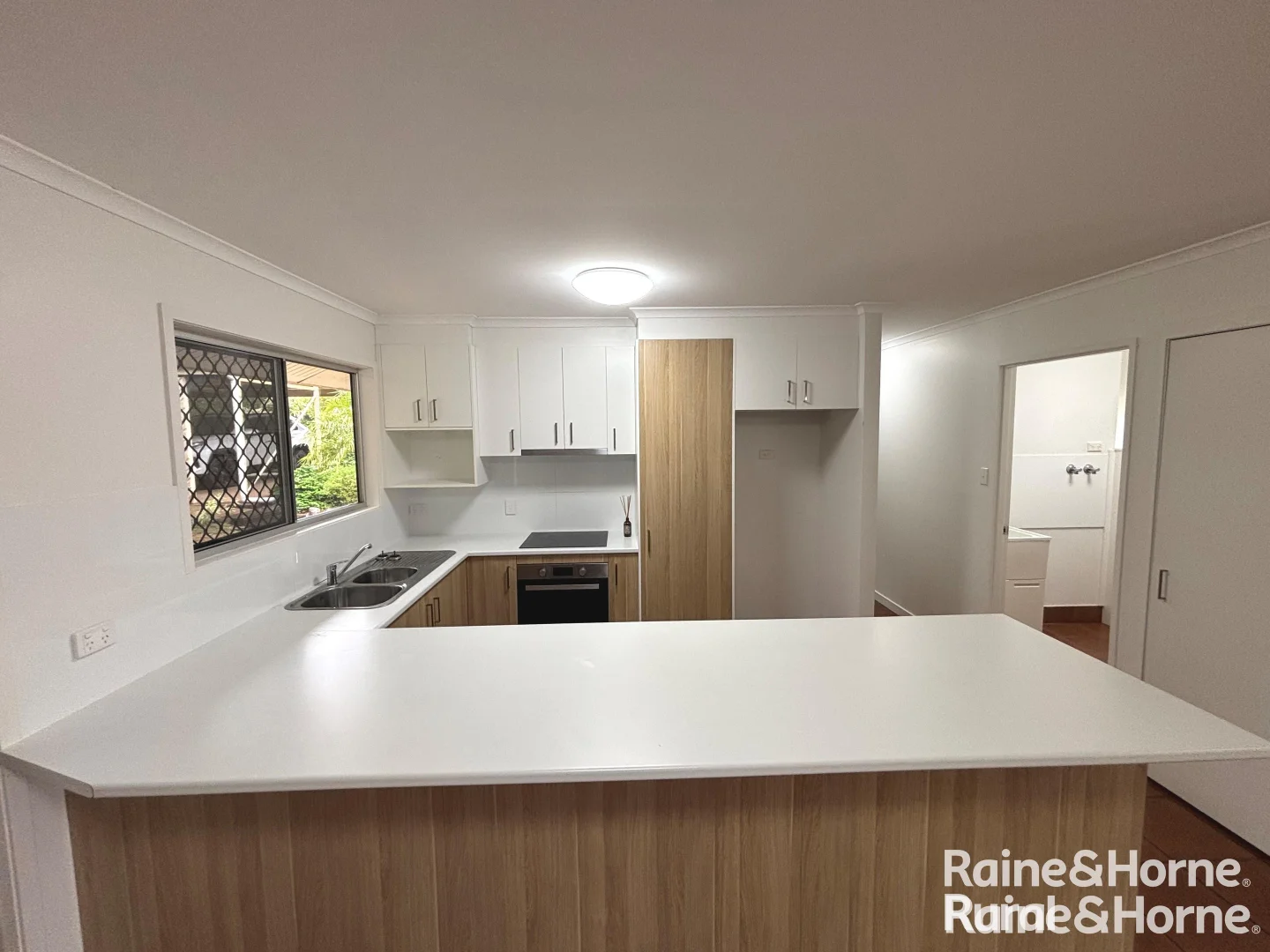 6 Murray Parade, Kingaroy QLD 4610 photo 5