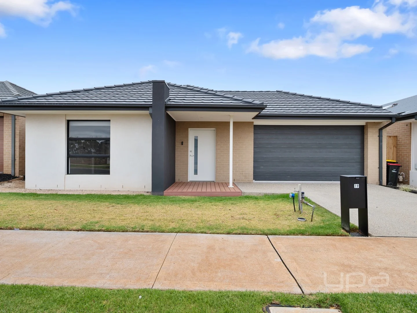 19 Belle Fleur Way, Brookfield VIC 3338